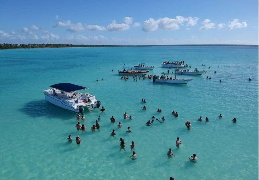 Saona Island all day with lunch and open bar departing from Punta Cana - Why Saona Island makes such a strong day trip