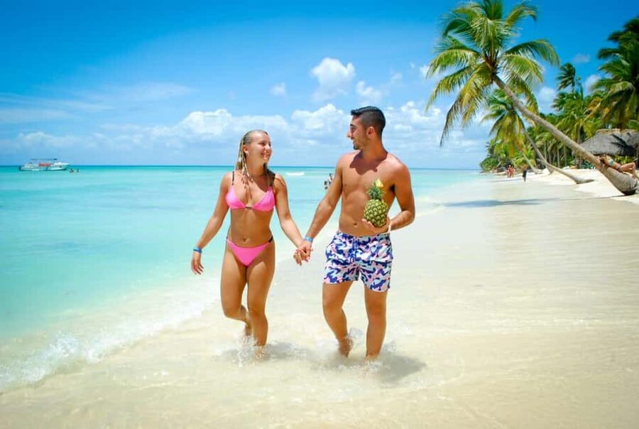 SAONA ISLAND: Catamaran Boat with Open Bar, Lunch and More.. - Saona Island is the main event