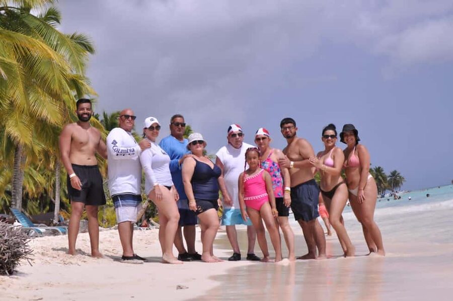 Saona Island Day Trip + Lunch + Open Bar from Punta Cana - The natural pool and its starfish question