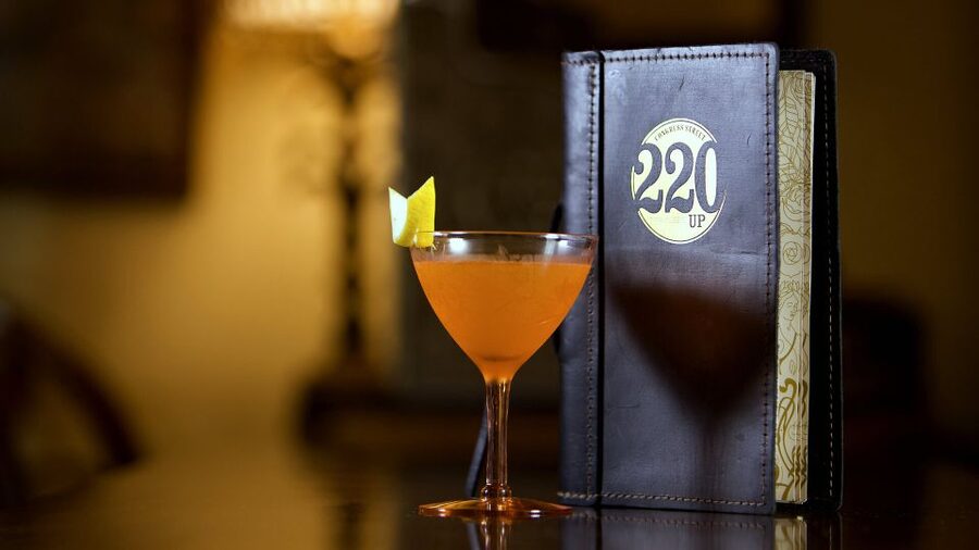 Savannah: Cocktail Class at American Prohibition Museum - Spirit choice and the whiskey warning