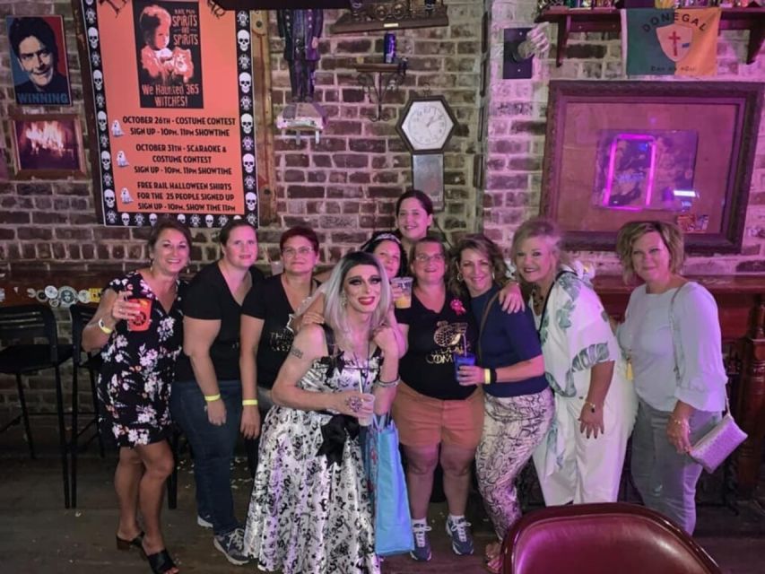 Savannah: Drag Queen Guided Pub Crawl with Sing-a-Longs - Who should book this Savannah night out?