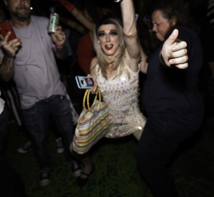 Savannah: Drag Queen Guided Pub Crawl with Sing-a-Longs - Is the $38 price fair?