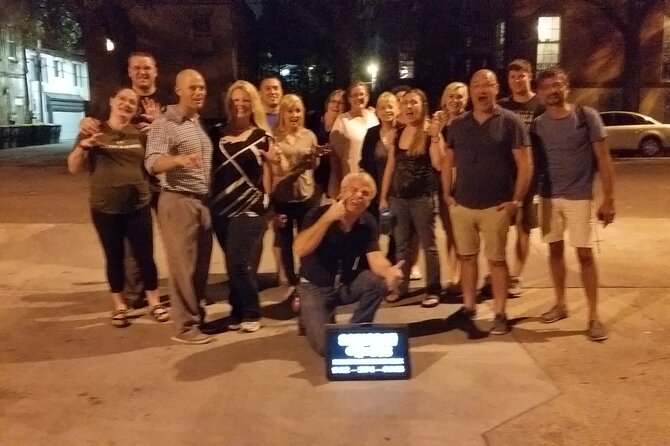 Savannah Ghost Tour with the Guy in the Kilt + Bar Stops - Meeting Patrick at Hull and Bull Streets