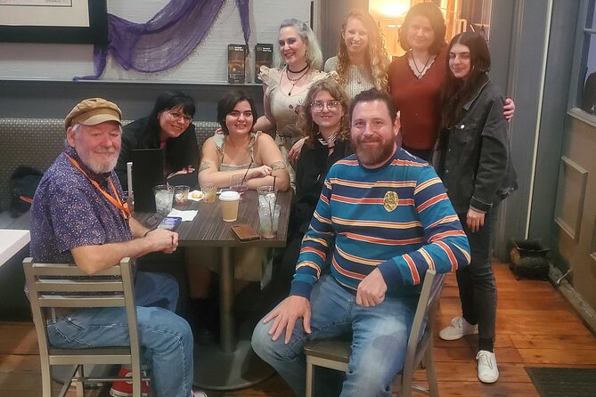 Savannah Haunted Pub Crawl Walking Tour - What this Savannah night out is really like