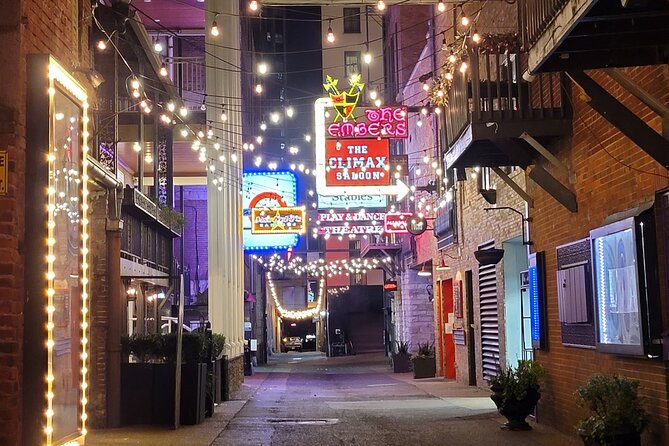 Seeking Spirits Haunted Night-Time Pub Crawl in Nashville - Printer’s Alley and Nashville after dark