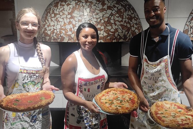 Semi-Private Pizza Making Experience in Naples with Drink - Choosing margherita or marinara