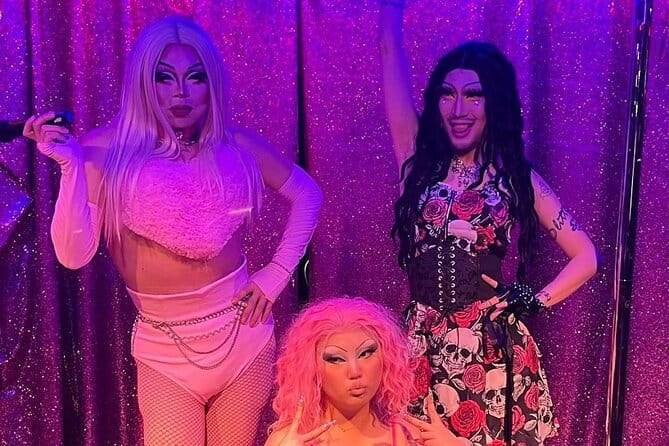 Seoul: LGBTQ+ Pub Crawl and Drag Show with Local Drag Queen - Why this Haebangchon night feels different