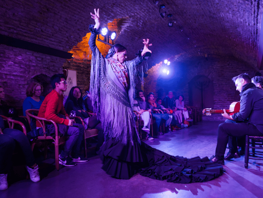 Seville: Flamenco Dreams Show with Drink in an Arabic Vault - Why the two-row seating matters