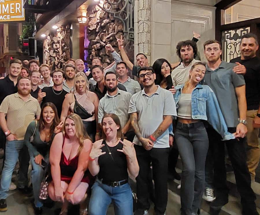 SF Pub Crawl and Clubbing Experience - Four stops through Nob Hill and Union Square