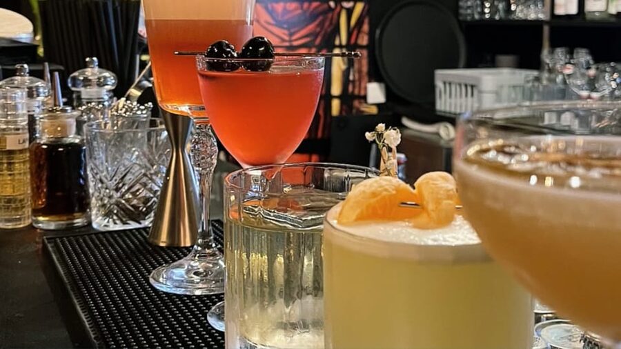 Shake, Mix & Sip: Cocktail Workshop in Old Nice - Why the one-hour format works