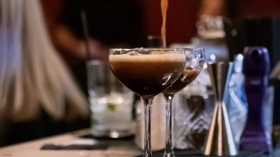 Shake, Mix & Sip: Cocktail Workshop in Old Nice - FAQ