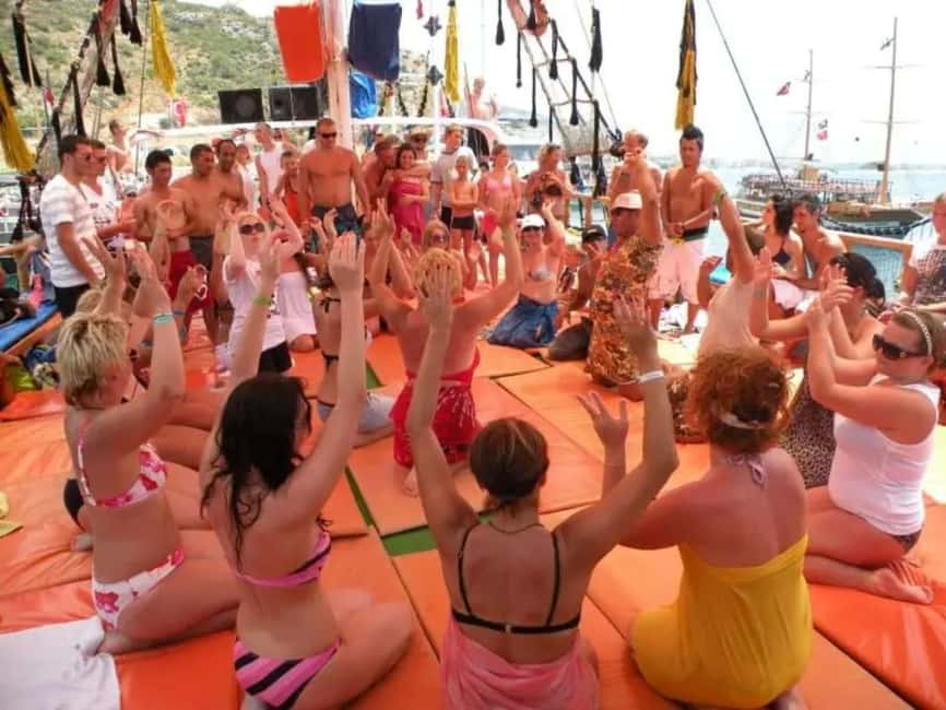 Side to Alanya Boat Tour with Soft Drinks & Cleopatra View - Key points to know before you book
