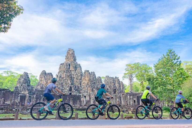Siem Reap: Angkor Sunset Bike & Boat Tour /E-Bike Available - What the $65 price really covers