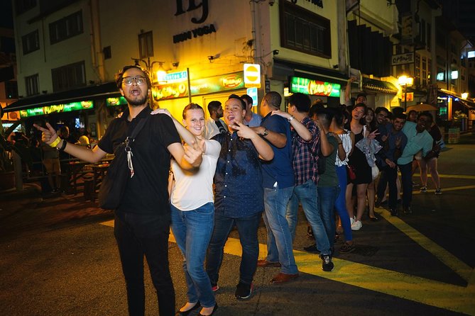 Singapore Pub Crawl - Who will enjoy this night most?