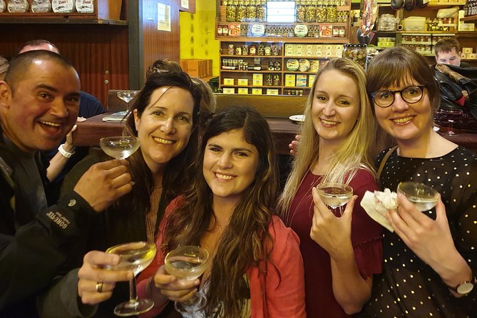 Sip, Sites & Bites Barcelona Food, Drinks & History Tour - A food tour that doubles as an evening orientation