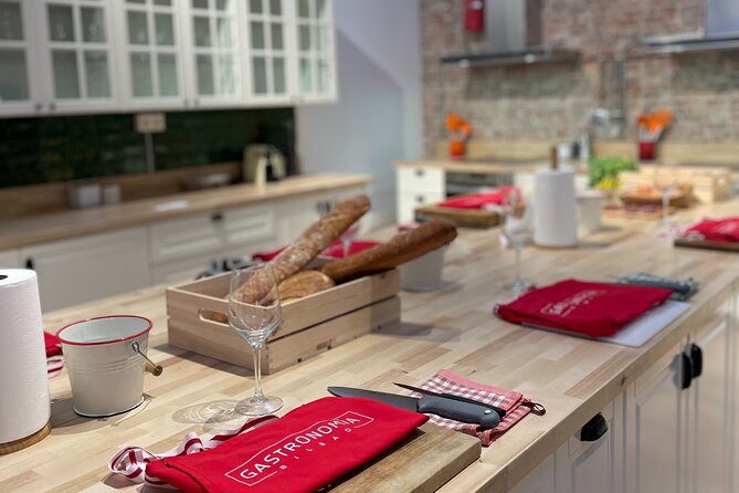 Small-group Immersive Basque Cooking Class in Bilbao with Open Bar - At a glance