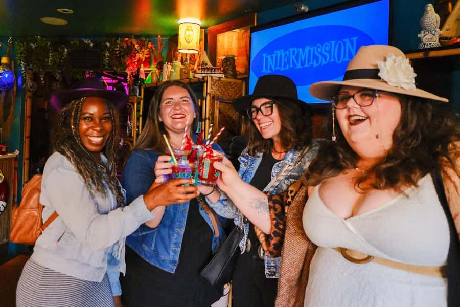 Solvang: Wine and True Crime Tour with Drinks Included - Key points to know before booking