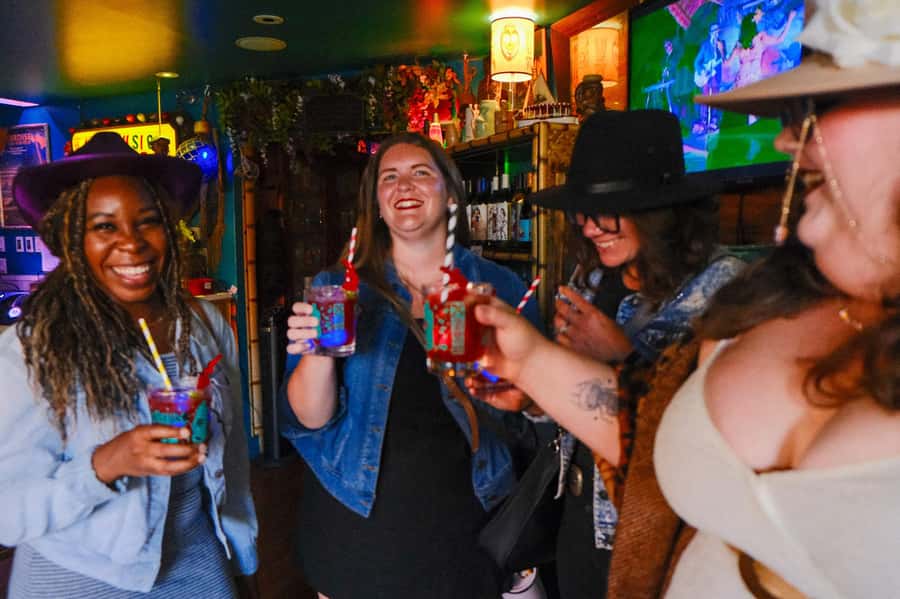 Solvang: Wine and True Crime Tour with Drinks Included - A guided walk through tunnels, murders, and haunted places