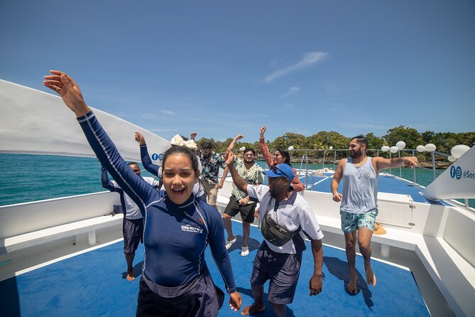 Sosua Party Boat -Snorkeling-Brunch-Drinks-Snacks-Transportation - Music, swimming, and the party atmosphere