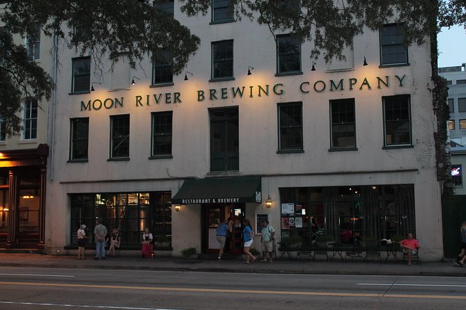Spooky Savannah Haunted Pub Crawl - Picking the Best Night to Go