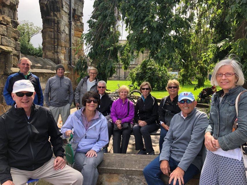 St Andrews: City Highlights Walking Tour with Cocktail - Is $80 good value?