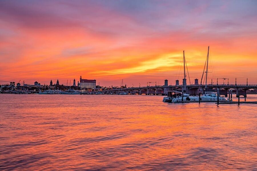 St. Augustine: Nights of Lights Sunset Sail with Drinks - Who will enjoy this cruise most