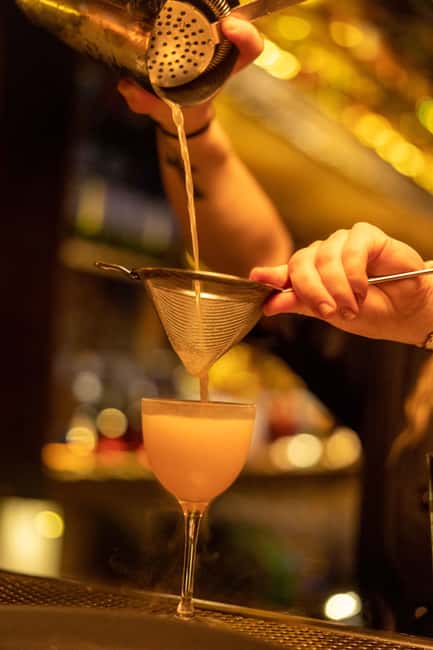 St. Paul Secret Stories Bar Crawl - Hidden Tales & History - Why St. Paul makes a good crime-history setting