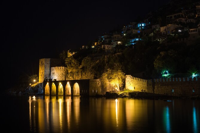 Starcraft Alanya Night Party Boat - The Fire Show Under the Stars