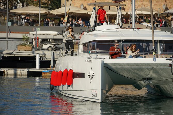 Sunset Catamaran: Small Group, Drinks, Snacks & Dinner Upgrade - The dinner upgrade and the rear table