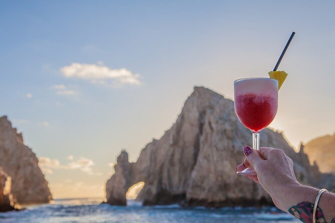 Sunset Party Cruise at Los Cabos - What happens from the 5:00 pm start