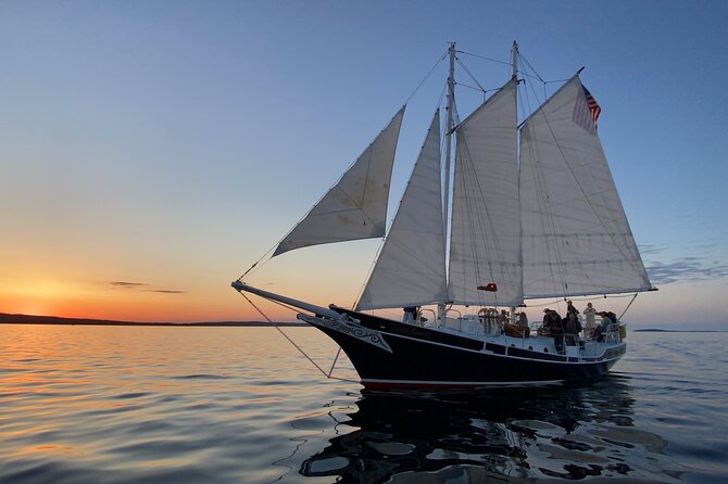 Sunset Sail from Traverse City with Food, Wine & Cocktails - What makes this sunset sail worth considering