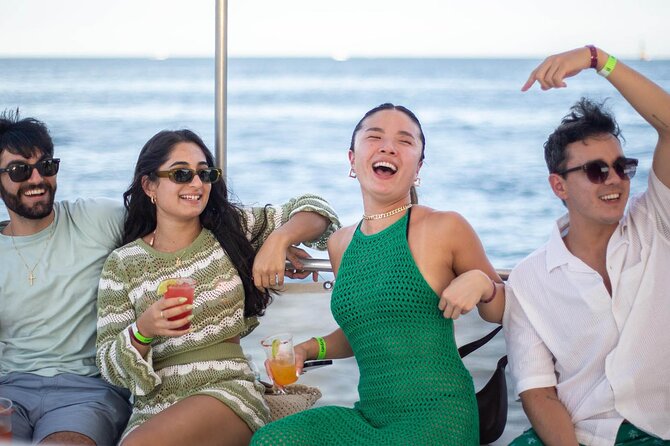 Sunset Sail Party Cruise on the Pez Gato - Photo packages, tipping, and the small extras