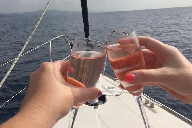 Sunset Sailboat Tour along the Coast with Open Bar - Is $47.89 good value for 90 minutes?