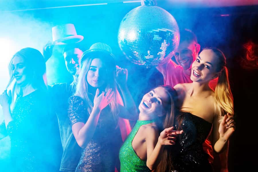 Sydney: Retro Party Cruise in Sydney Harbour with Snacks - Food, drinks, and the real cost of the night
