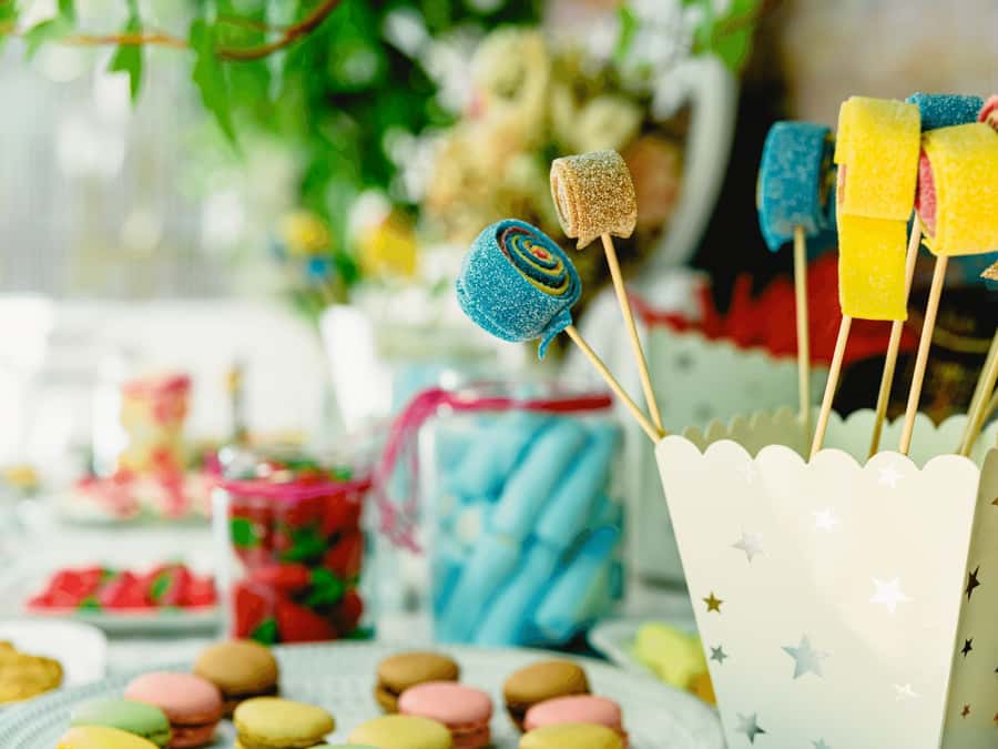 Sydney: Retro Party Cruise in Sydney Harbour with Snacks - Who will enjoy this cruise most