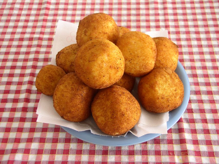 Taormina: Arancino Making Class with Drinks - Shaping the rice and preparing the filling