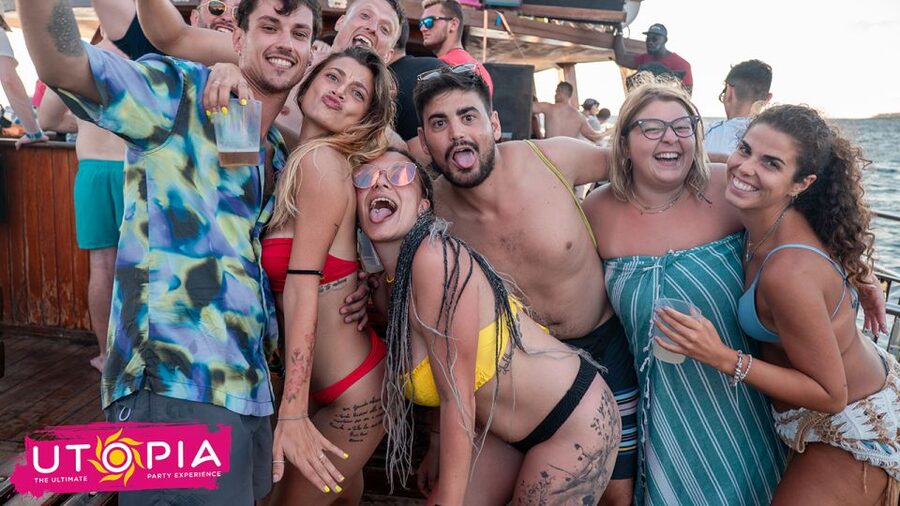 Tenerife: Boat Party with Open Bar and DJs - Key points to know before booking