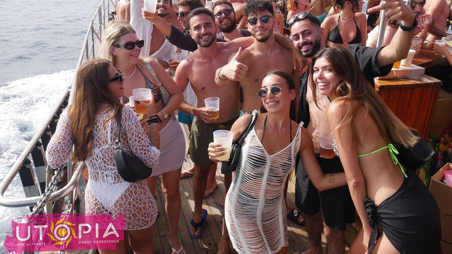 Tenerife: Boat Party with Open Bar and DJs - Boarding rules and the first moments at sea