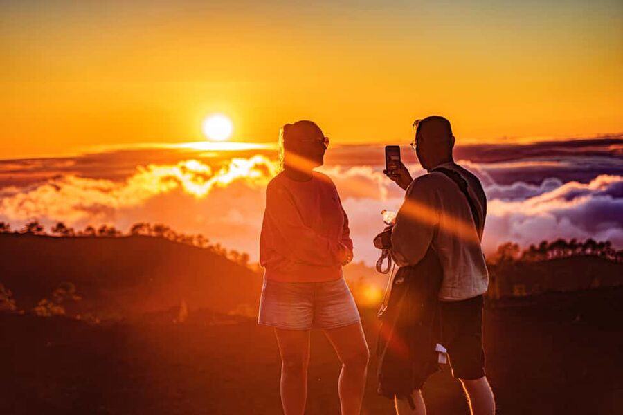 Tenerife: Teide Mountain On-Road Guided Quad Tour with drink - Mirador de los Poleos: the first mountain view