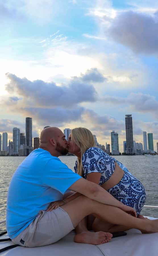 The best sunset tour in the bay: Open bar party & fun - How this compares with a quiet Cartagena sunset