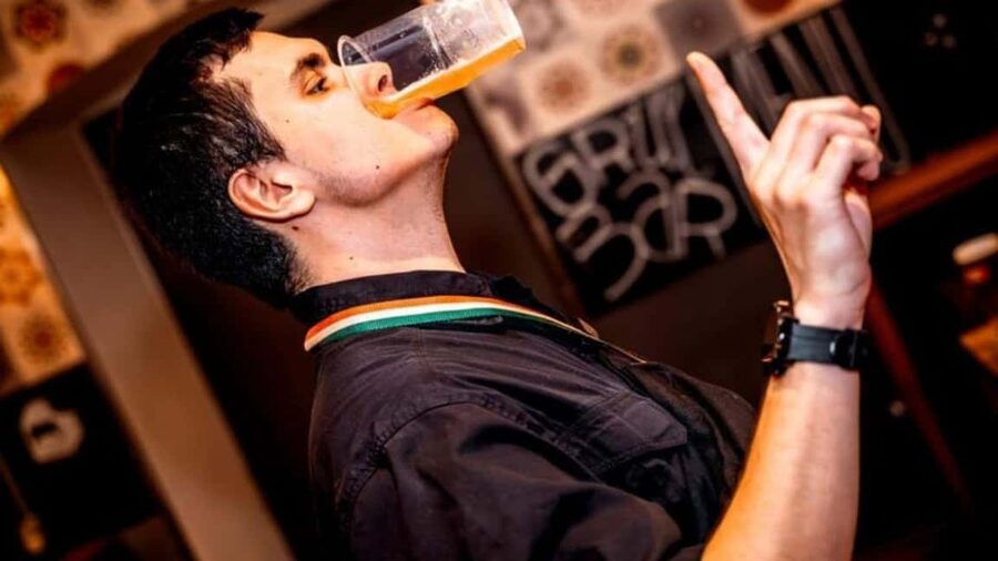 The Original Athens Pub Crawl With VIP Club Entry - Practical details that make the night easier