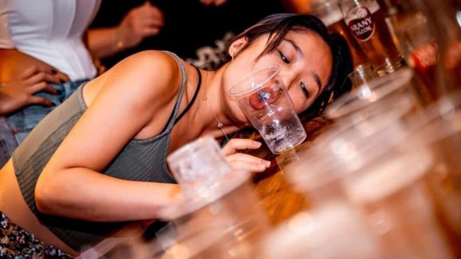The Original Athens Pub Crawl With VIP Club Entry - Three or four bars, each with a different mood