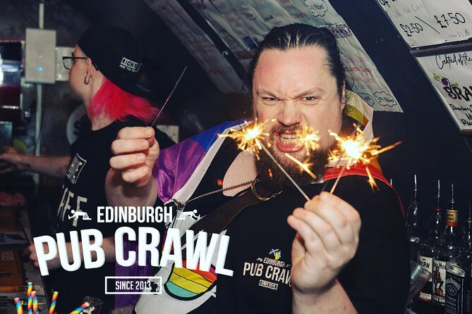 The Original Edinburgh Pub Crawl: 7 Bars! - The guides can make or break the night