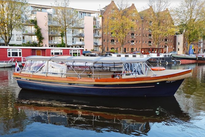 The Ultimate Amsterdam Canal Cruise - 2hr - Small Group with Drinks & Snacks - Open bar, cheese, and easy conversation