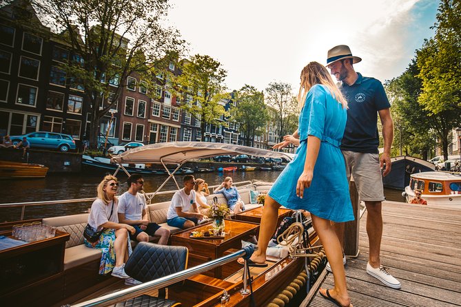 The Ultimate Amsterdam Canal Cruise - 2hr - Small Group with Drinks & Snacks - Is the $116.09 price good value?