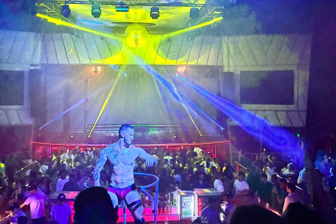 Theatron Party-Tour, 20 Clubs, Map, cocktail, bottle, After-party - Guides, group energy, and solo visitors