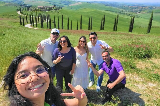 Tipsy Tour: Guided Bar Crawl In Florence with Dark History - Who should book this Florence night out?