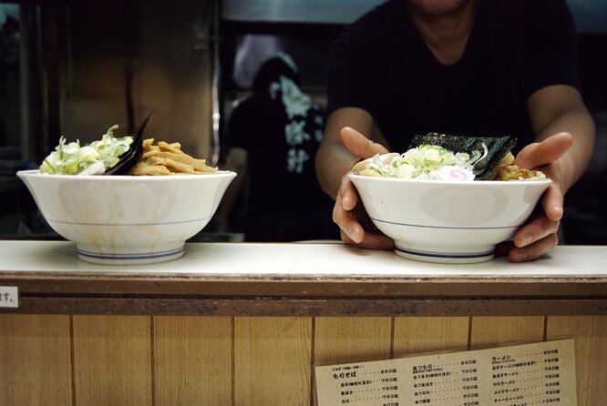 Tokyo Bar Hopping Tour in Shinjuku (All-You-Can-Drink + Dinner) - Omoide Yokocho: old Tokyo in a narrow lane