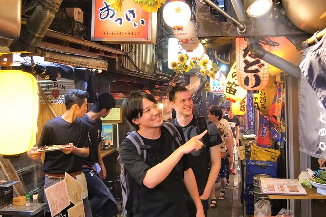 Tokyo Bar Hopping Tour in Shinjuku (All-You-Can-Drink + Dinner) - Golden Gai: tiny bars and a personal finish