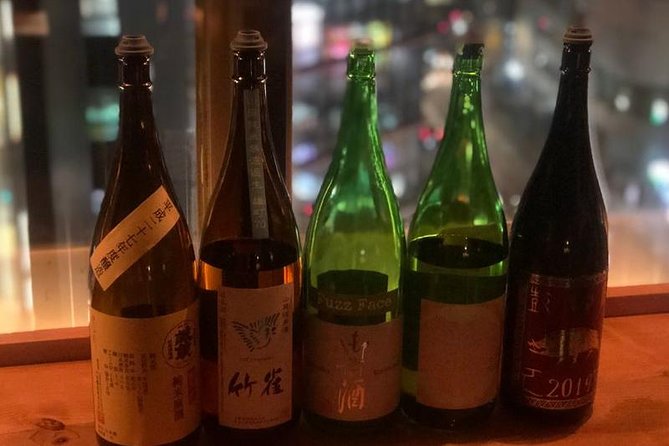 Tokyo Bar Hopping Tour in Shinjuku (All-You-Can-Drink + Dinner) - Group size, timing, and practical details
